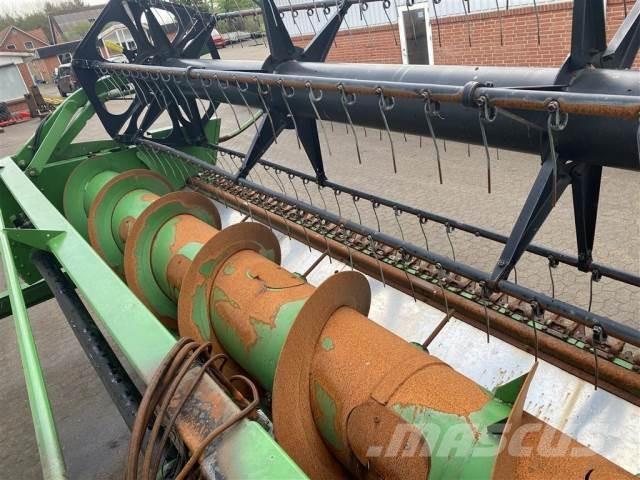 John Deere 30 Acessórios de ceifeiras debulhadoras