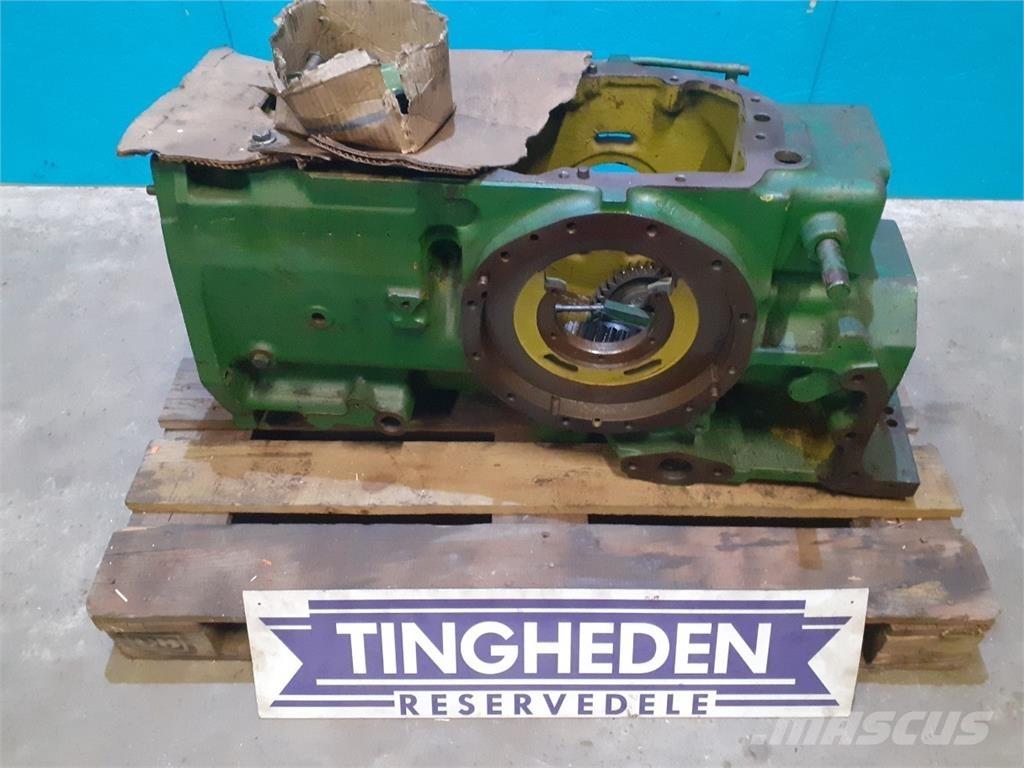 John Deere 3040 Transmissăo