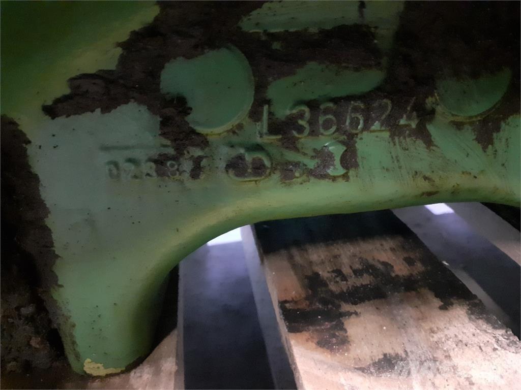 John Deere 3040 Transmissăo