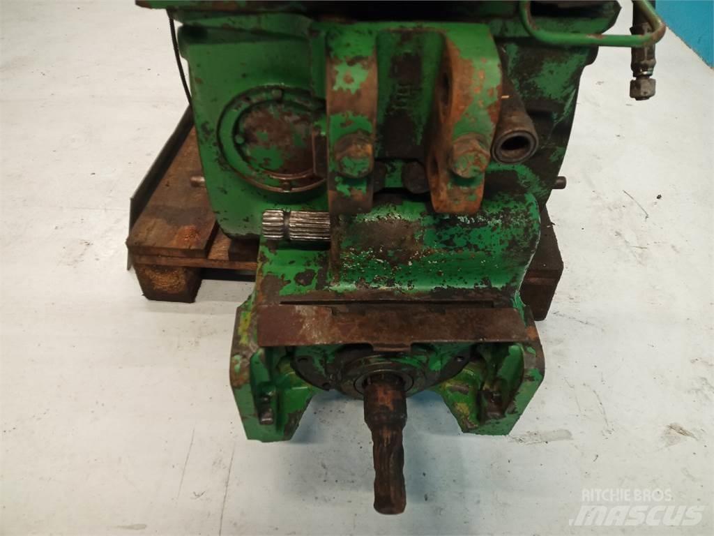 John Deere 4040 Transmissăo