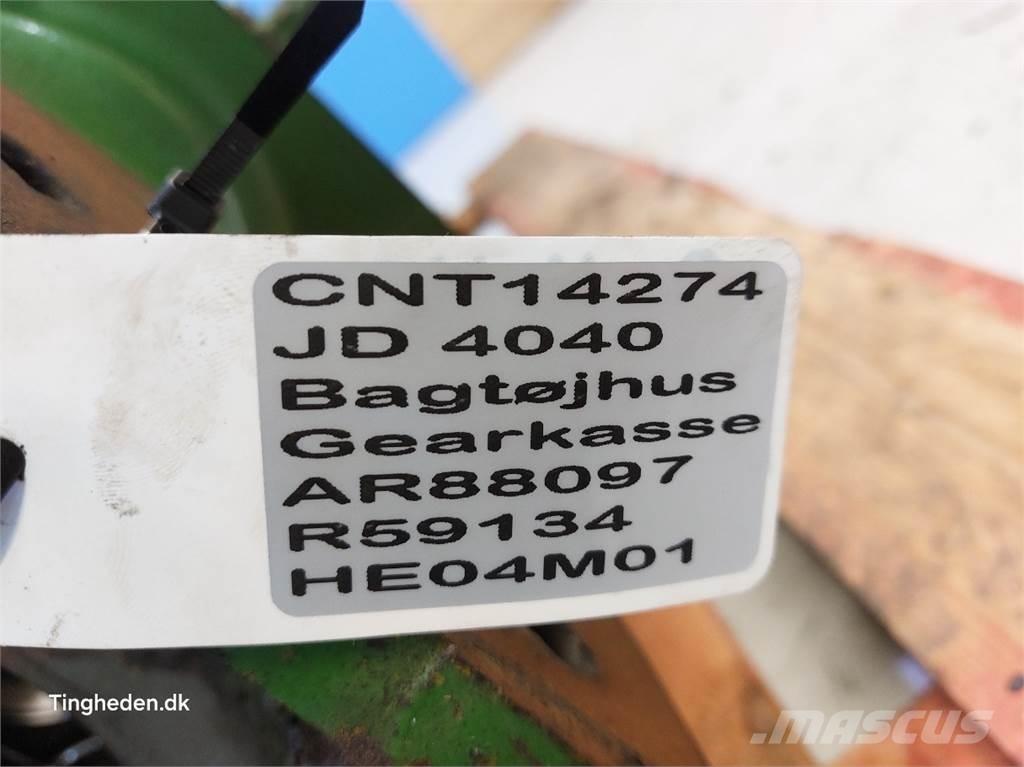 John Deere 4040 Transmissăo
