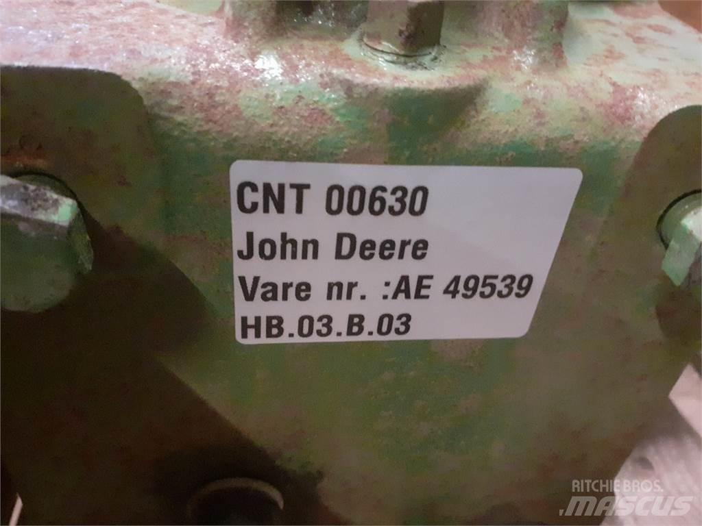 John Deere 550 Transmissăo