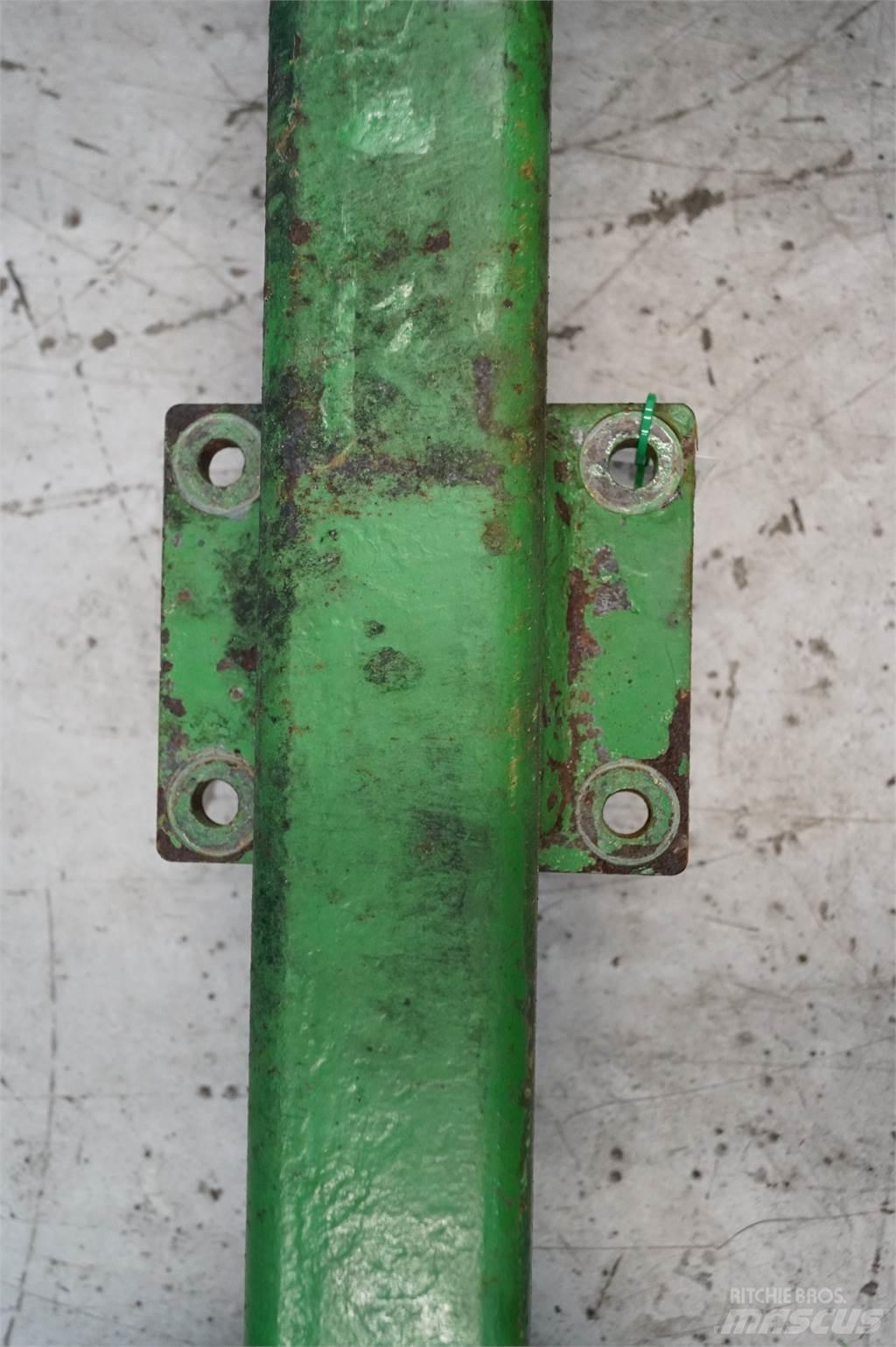 John Deere 592 Eixos
