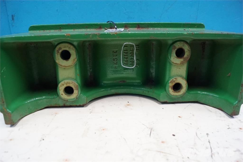 John Deere 6105M Pesos Frontais