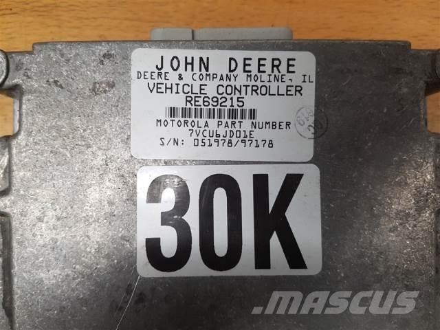 John Deere 8400 Electrónica
