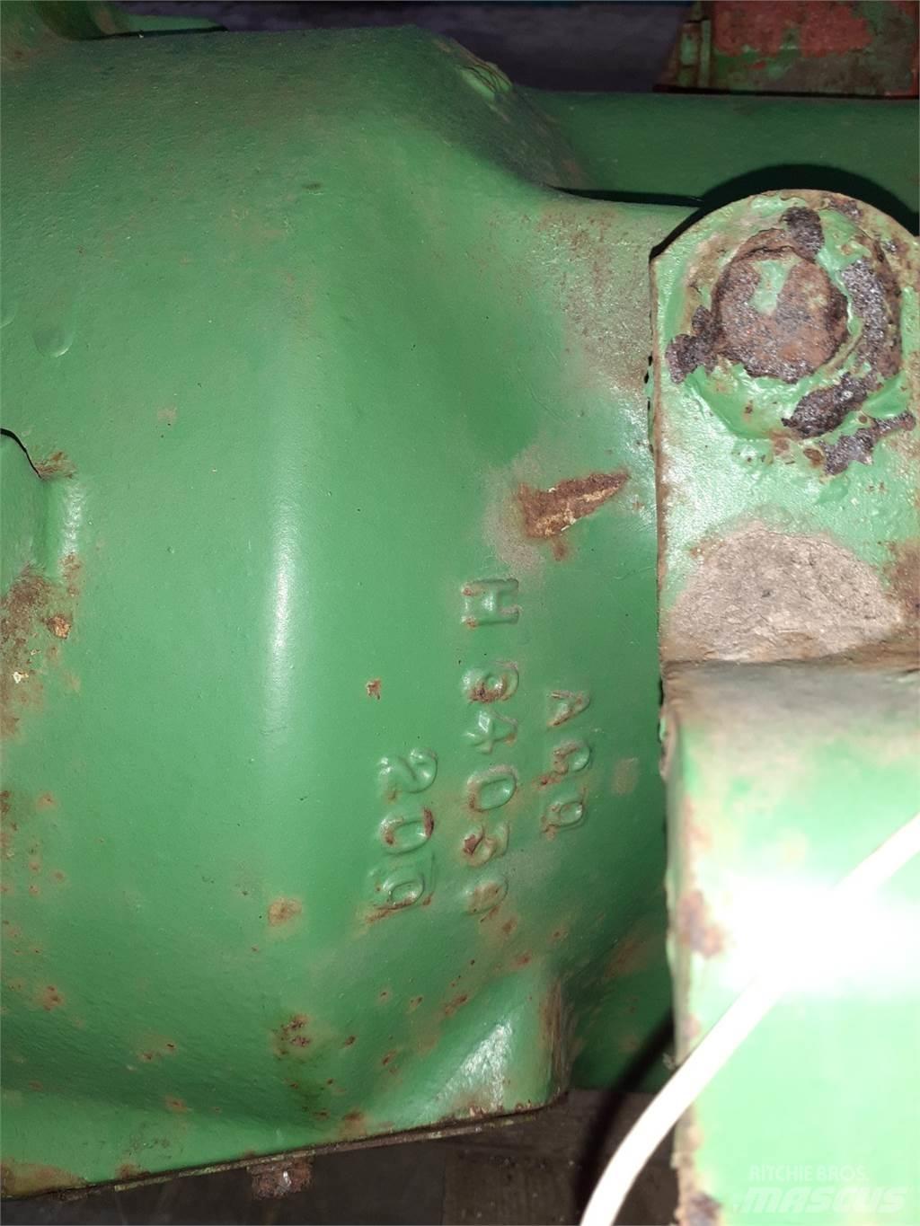 John Deere 955 Transmissăo