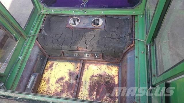 John Deere 975 Cabina