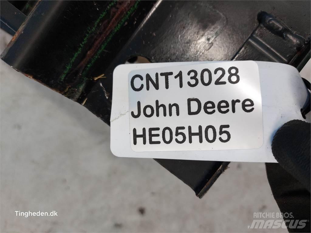 John Deere S670 Espalhadores de areia e sal