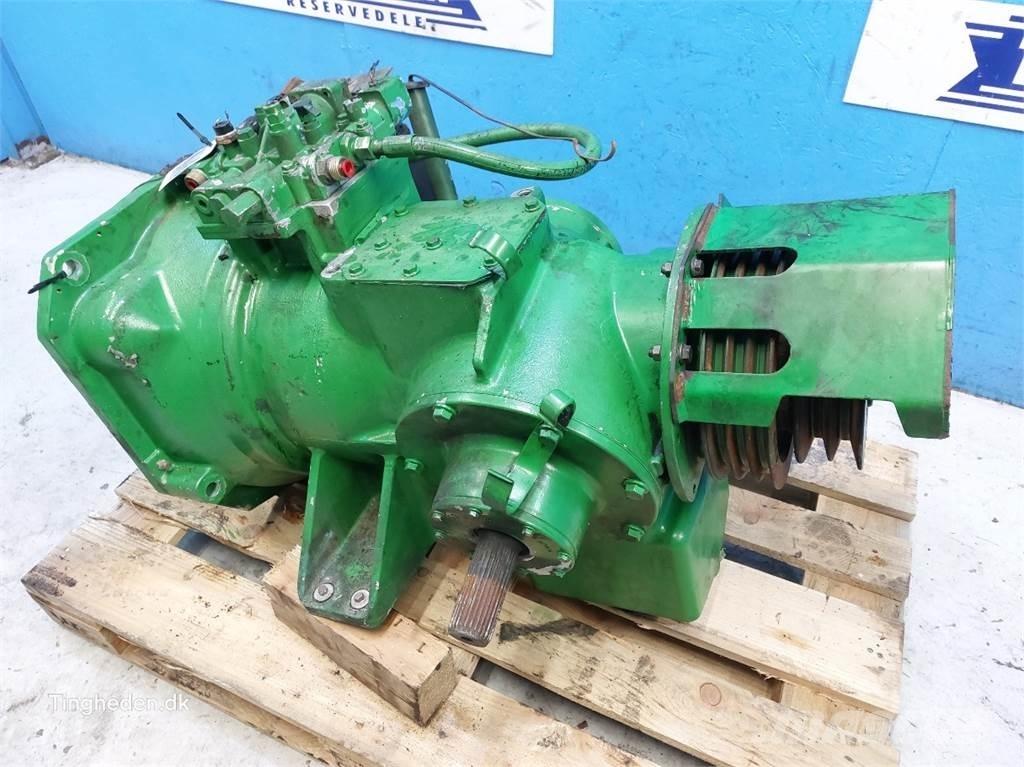 John Deere T660I Transmissăo