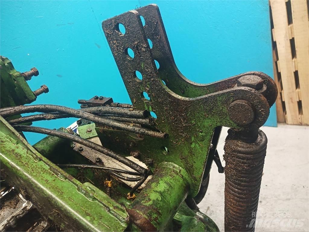 Krone 630 Acessórios máquinas feno e forragem
