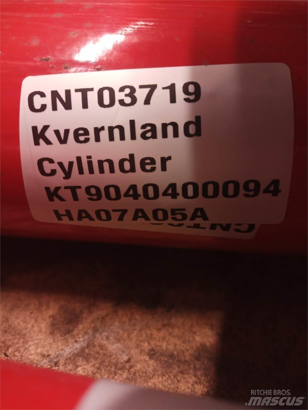 Kverneland 4232 Gadanheiras