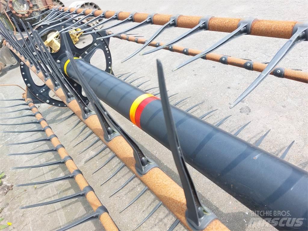 MacDon D60 Acessórios de ceifeiras debulhadoras
