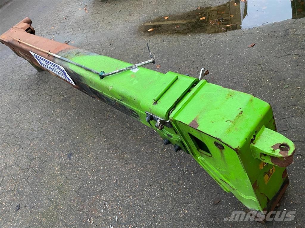 Merlo 25.6 Lanças e braços dippers