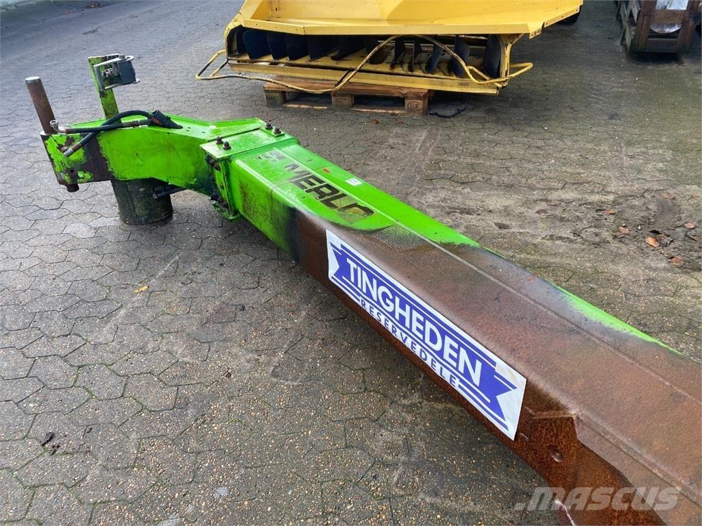 Merlo 28.7 Lanças e braços dippers