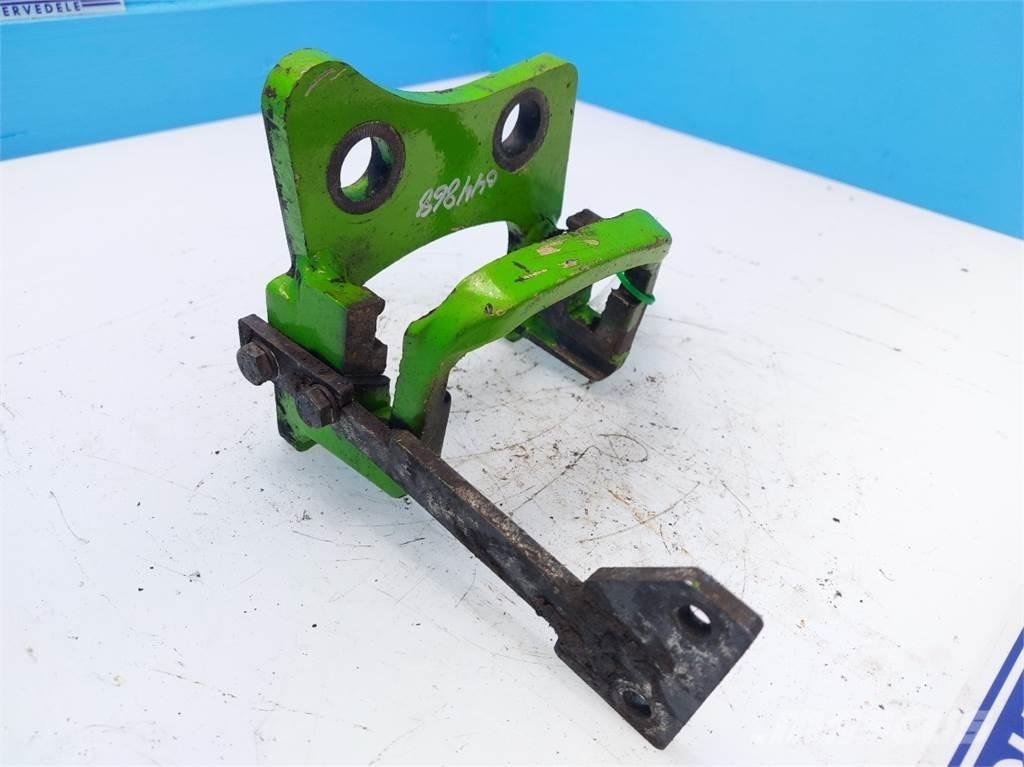 Merlo P41.7 Eixos