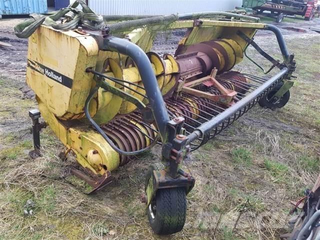 New Holland 356W Gadanheiras