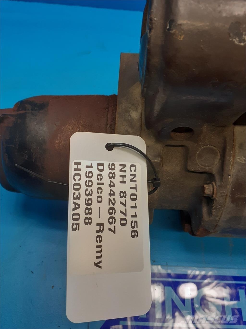 New Holland 8770 Electrónica