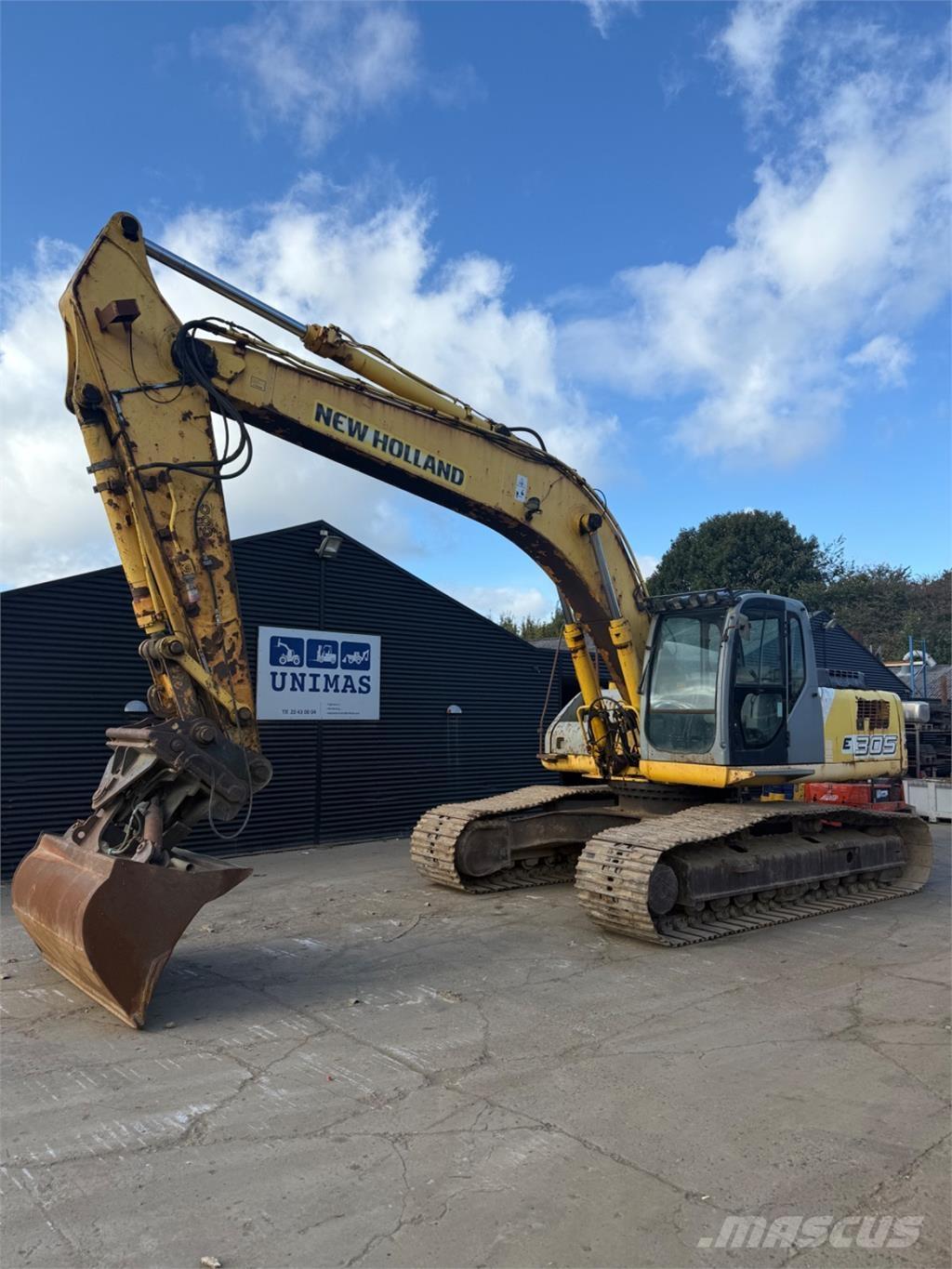 New Holland E305 Escavadeiras de esteiras