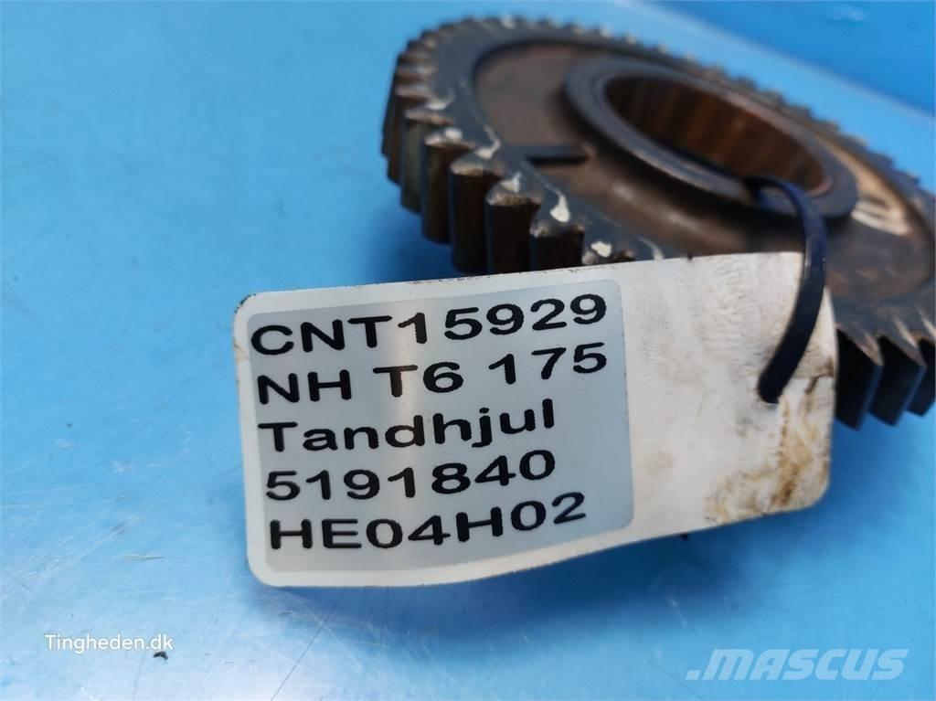 New Holland T6 Transmissăo