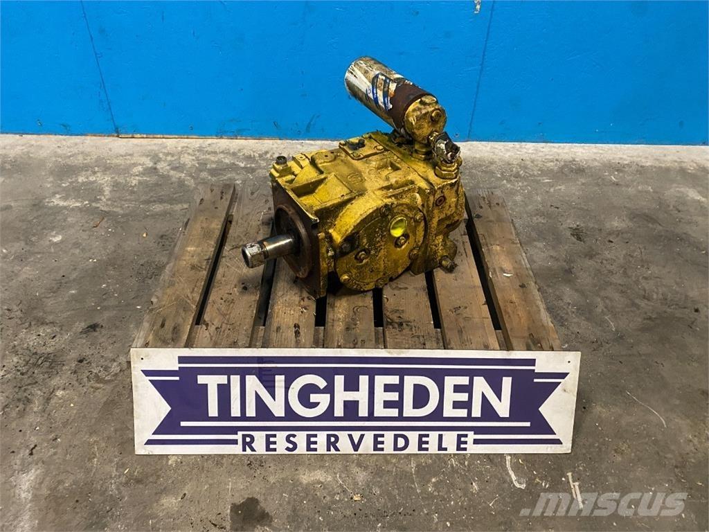 New Holland TF78 Hidráulica