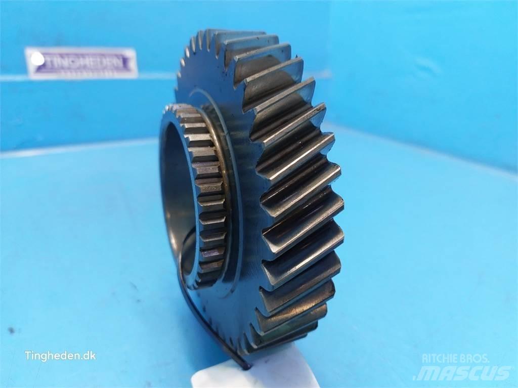 Valmet 8050 Transmissăo