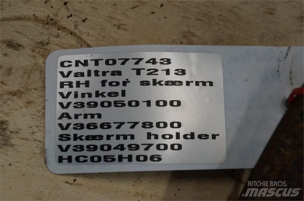 Valtra T213 Outros acessórios de tractores