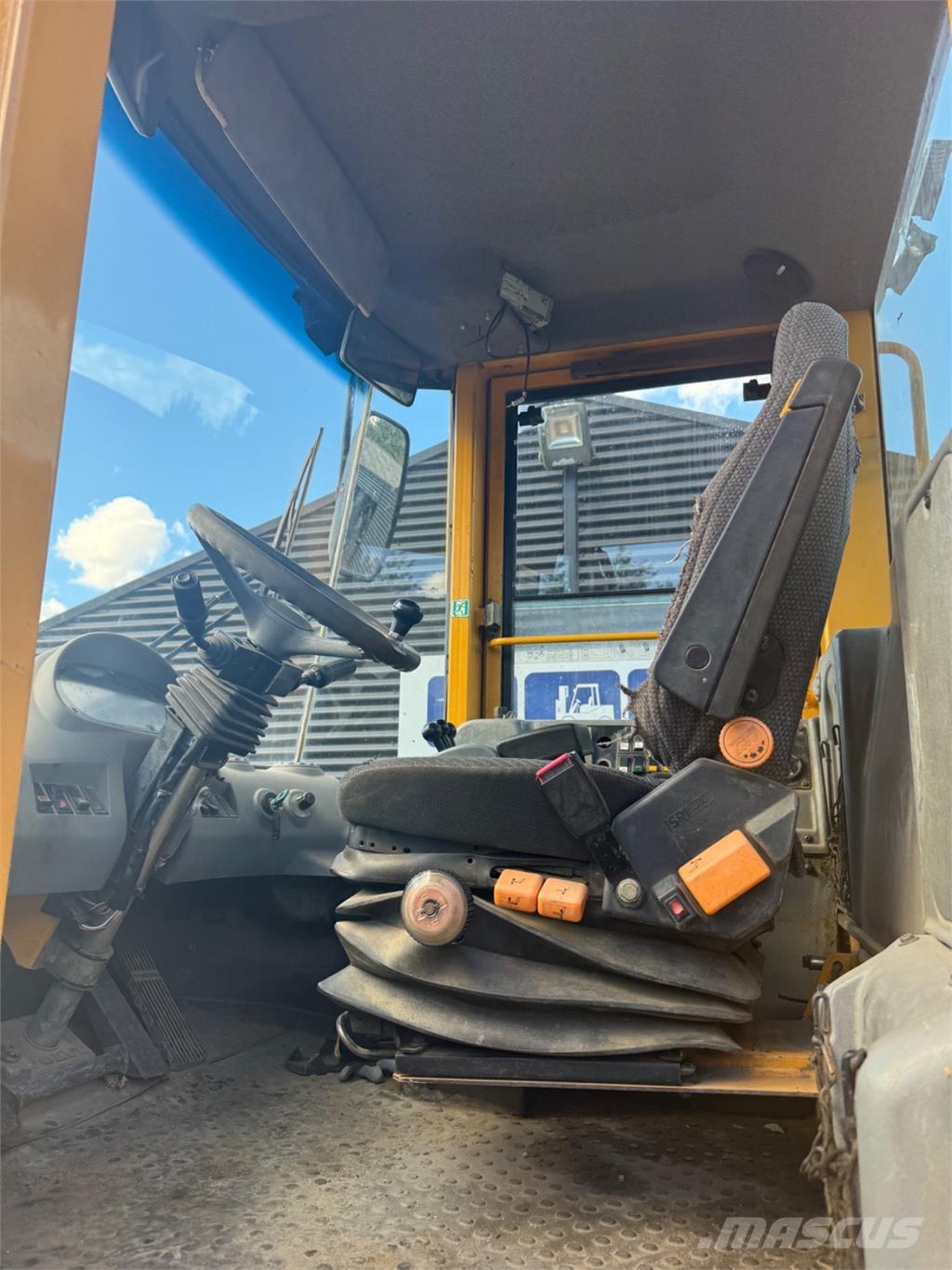 Volvo L90E Carregadeiras de rodas