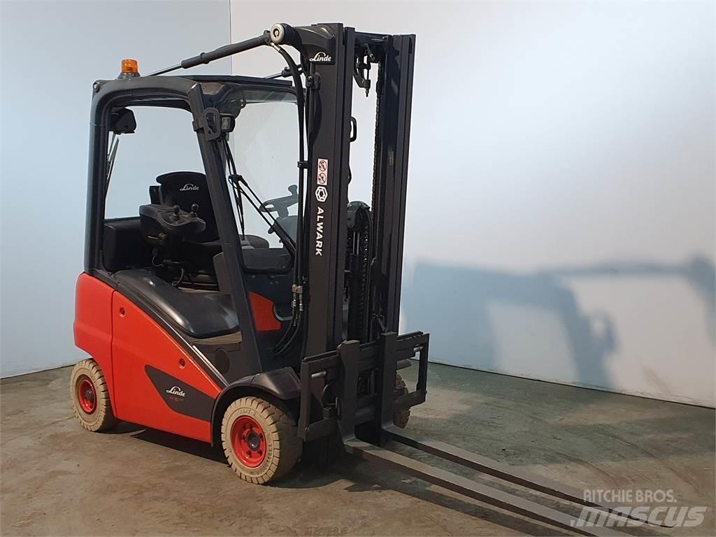 Linde H16T Empilhadores a gás