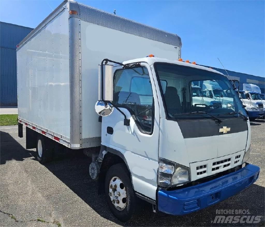 Chevrolet W4500 Caminhões de caixa fechada