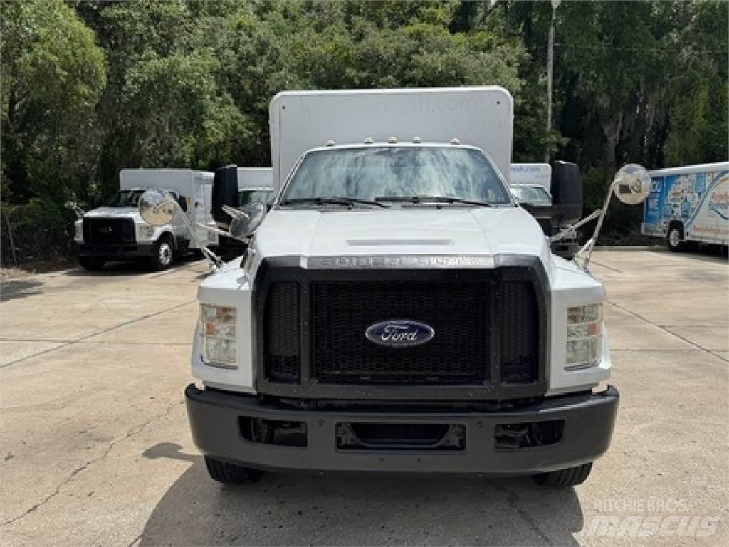 Ford F650 Camiões de entrega de bebidas