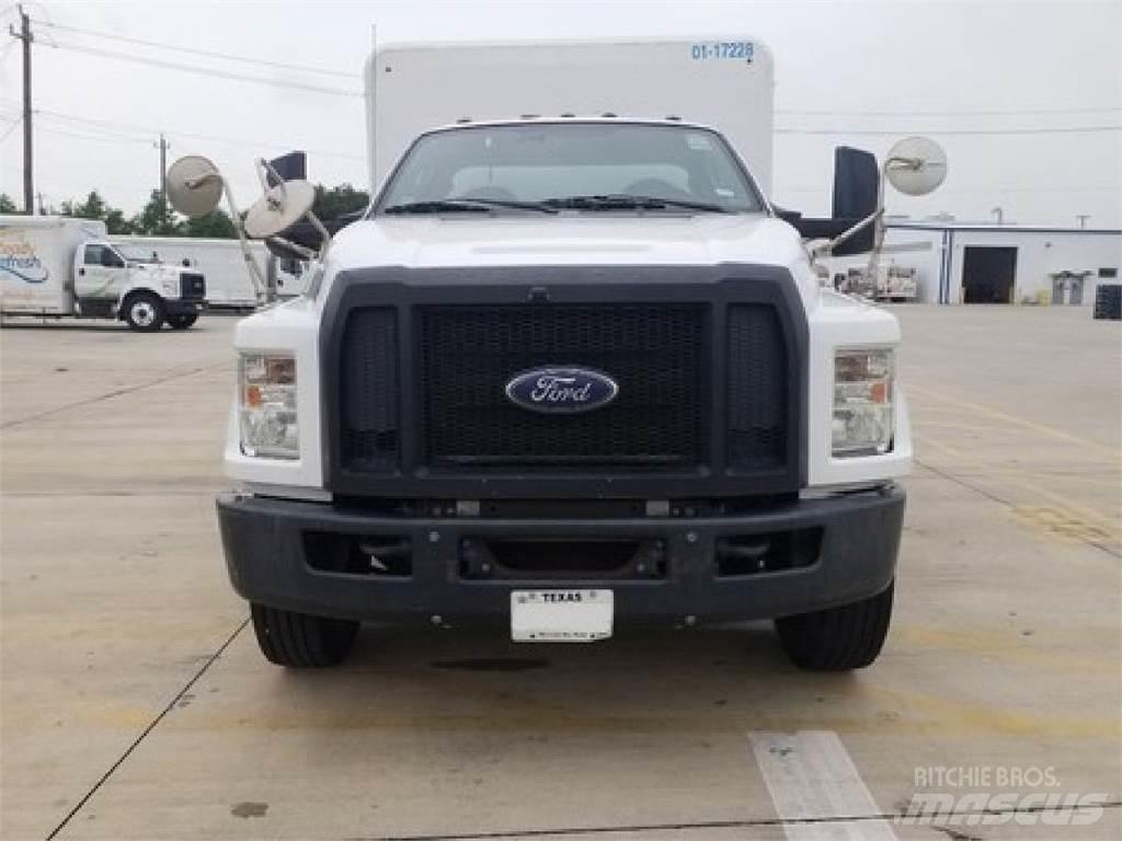 Ford F650 Camiões de entrega de bebidas