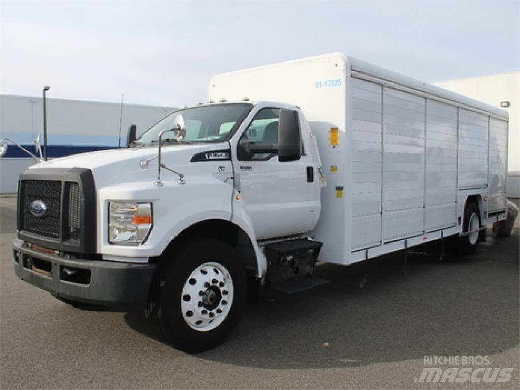 Ford F750 Camiões de entrega de bebidas
