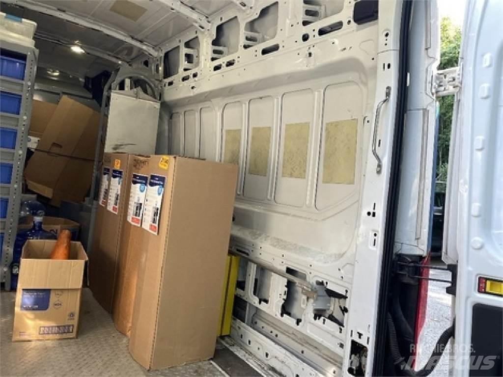 Ford TRANSIT Carrinhas de caixa fechada