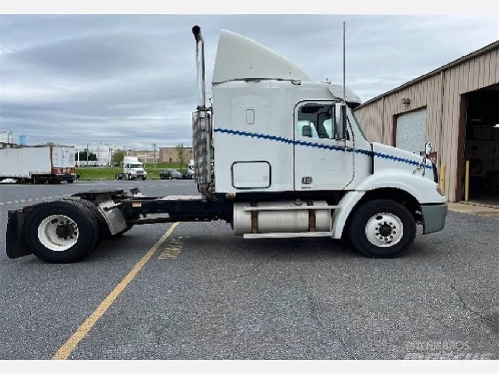 Freightliner CL112G Cavalos Mecânicos