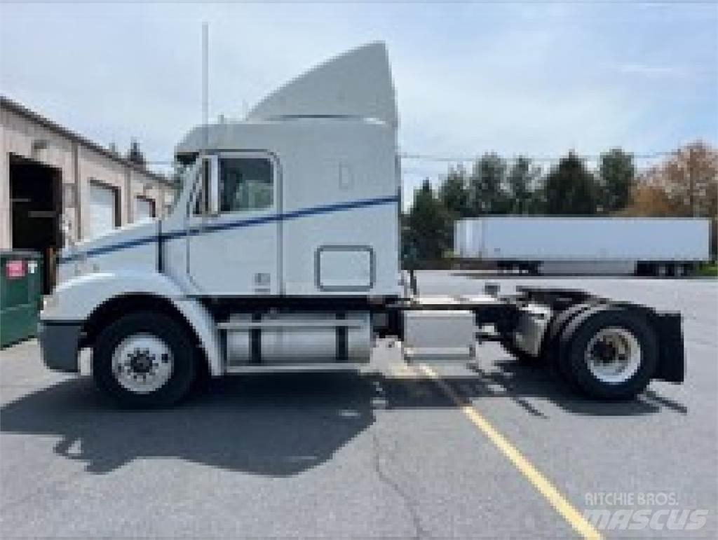 Freightliner CL112G Cavalos Mecânicos