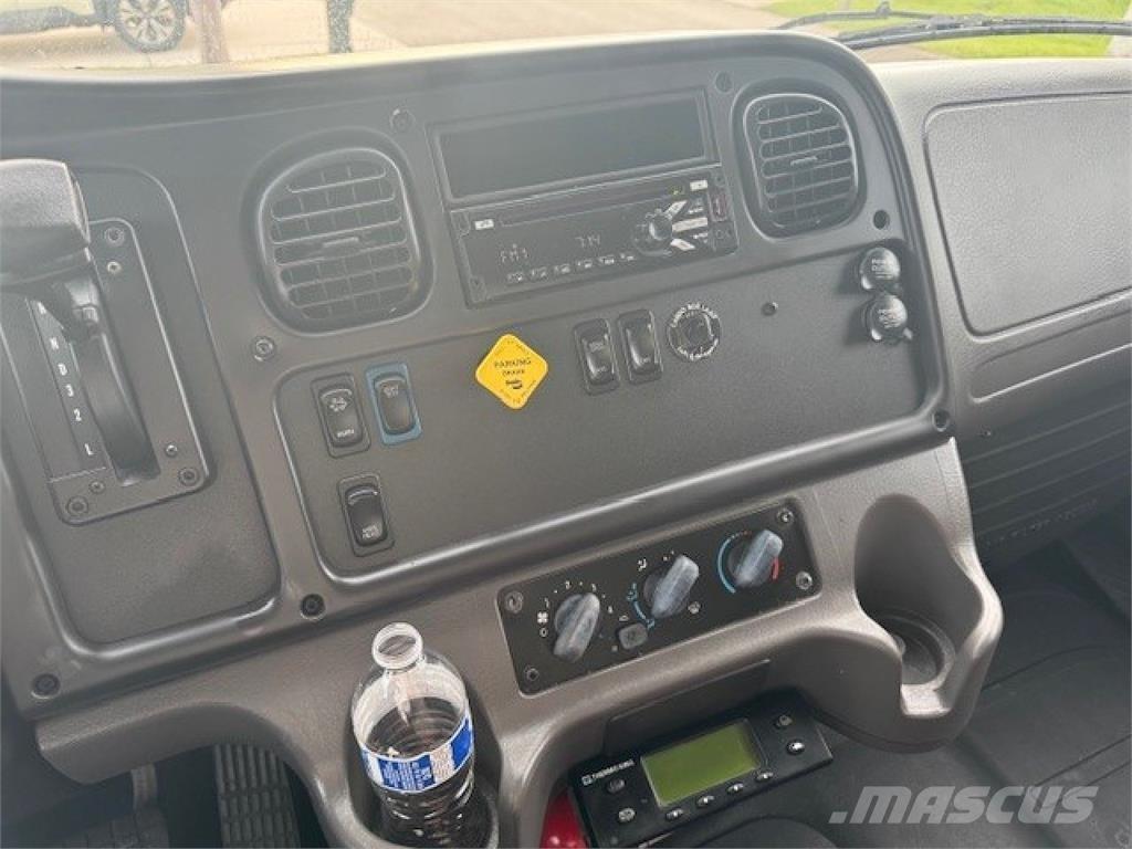 Freightliner M-2 Caminhões caixa temperatura controlada