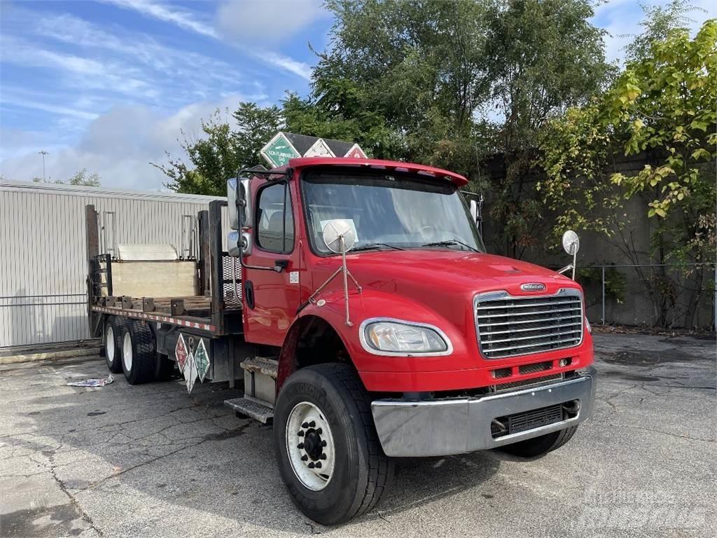 Freightliner M2 Camiões de chassis e cabine