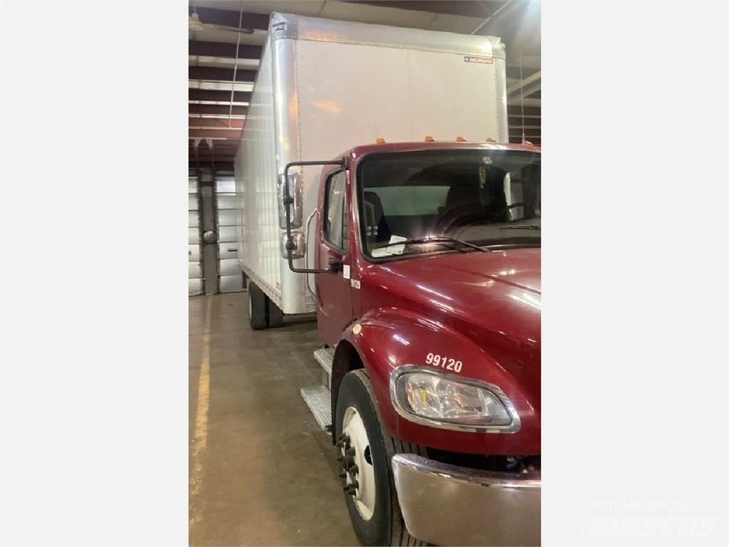Freightliner M2 Caminhões de caixa fechada