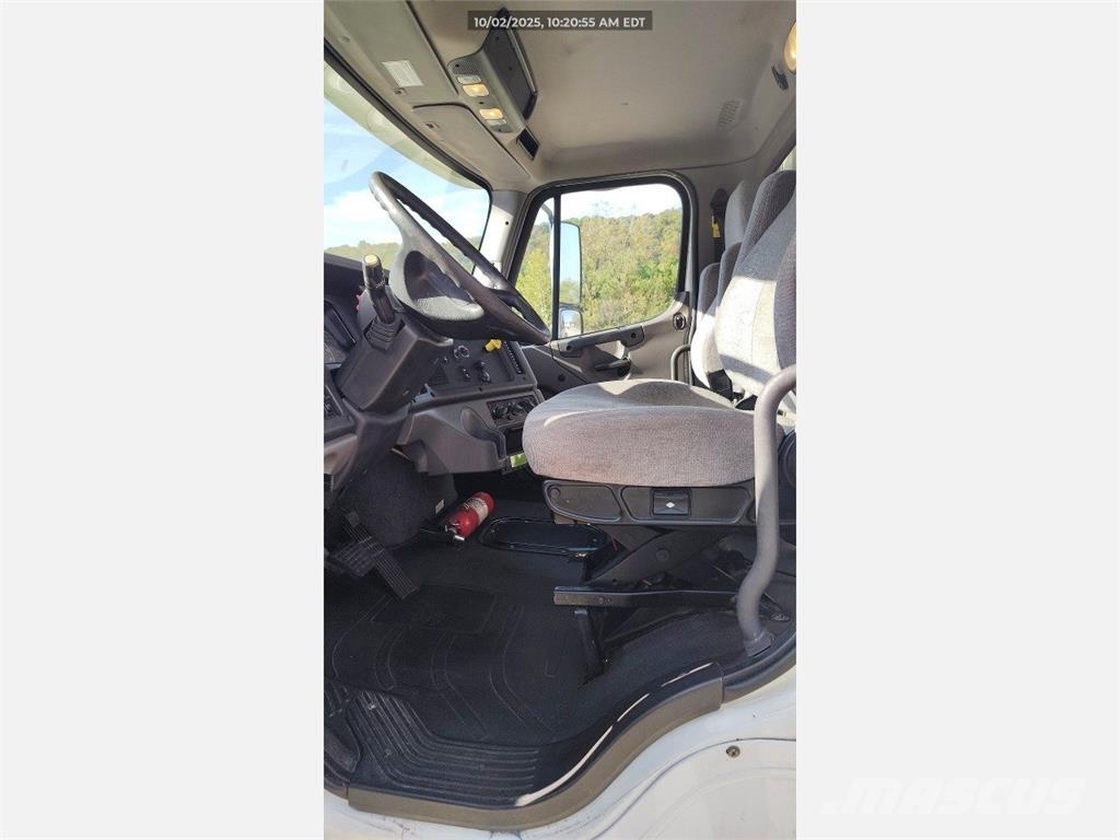 Freightliner M2 Caminhões caixa temperatura controlada