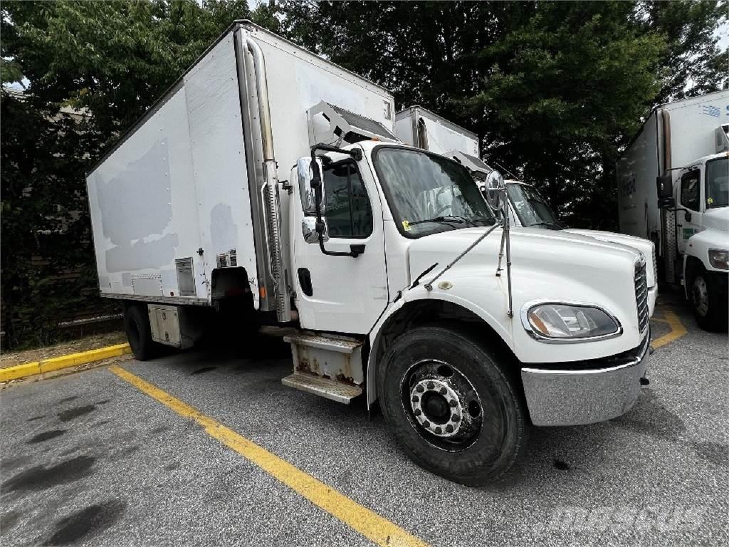 Freightliner M2-106 Caminhões de caixa fechada