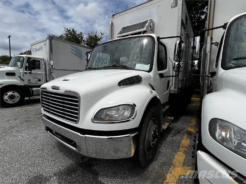 Freightliner M2-106 Caminhões de caixa fechada