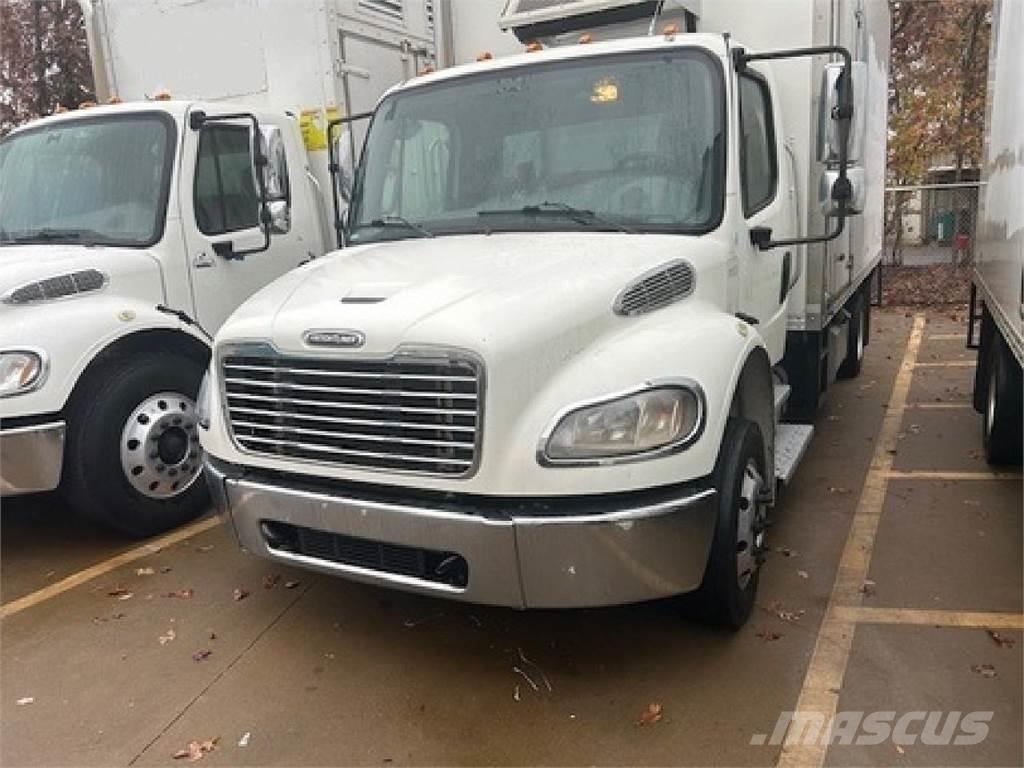 Freightliner M2-106 Caminhões de caixa fechada