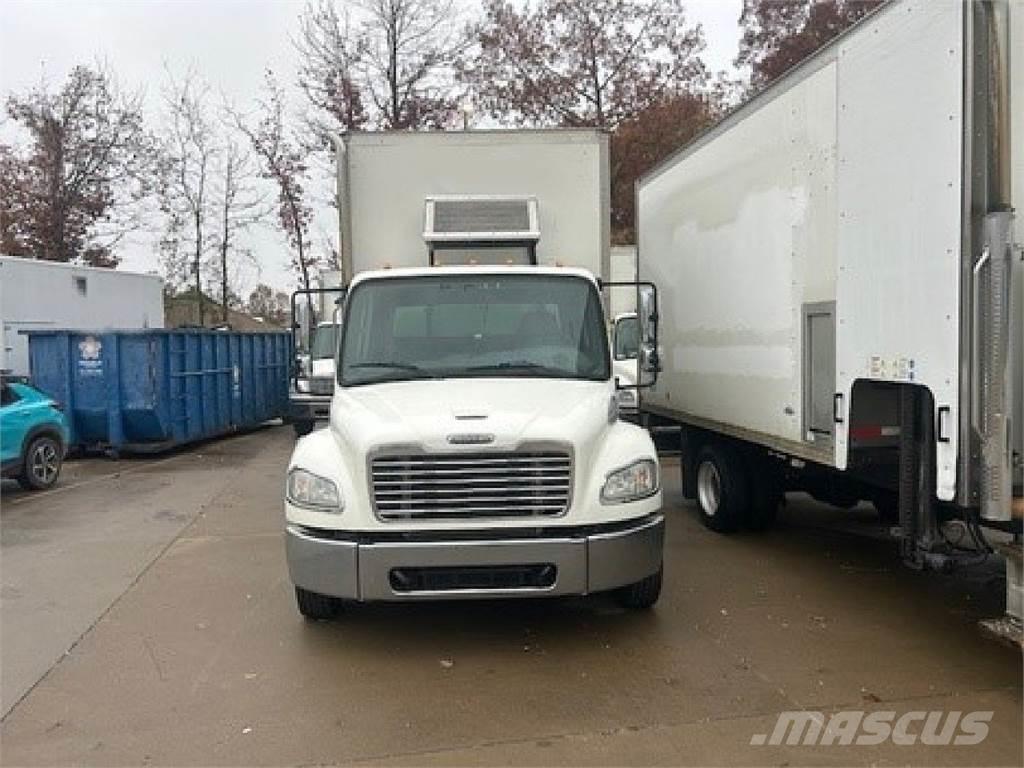 Freightliner M2-106 Caminhões de caixa fechada