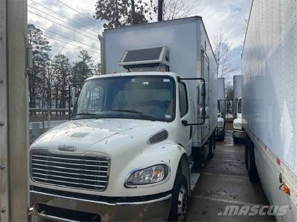 Freightliner M2-106 Caminhões de caixa fechada