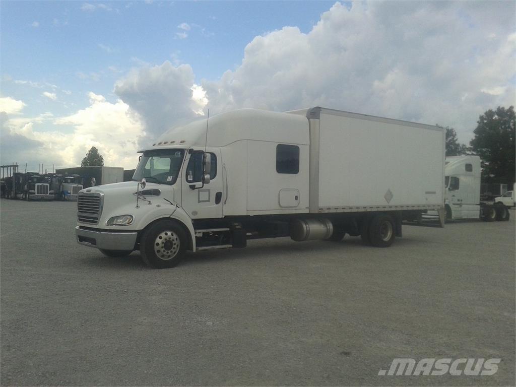 Freightliner M2-112 Caminhões de caixa fechada