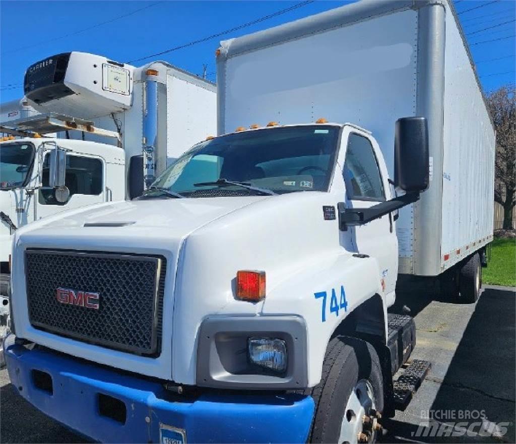 GMC C7500 Caminhões de caixa fechada