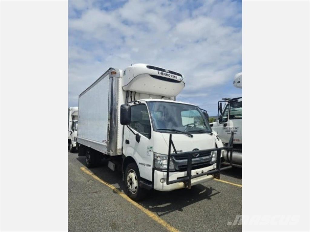 Hino 195 Caminhões caixa temperatura controlada