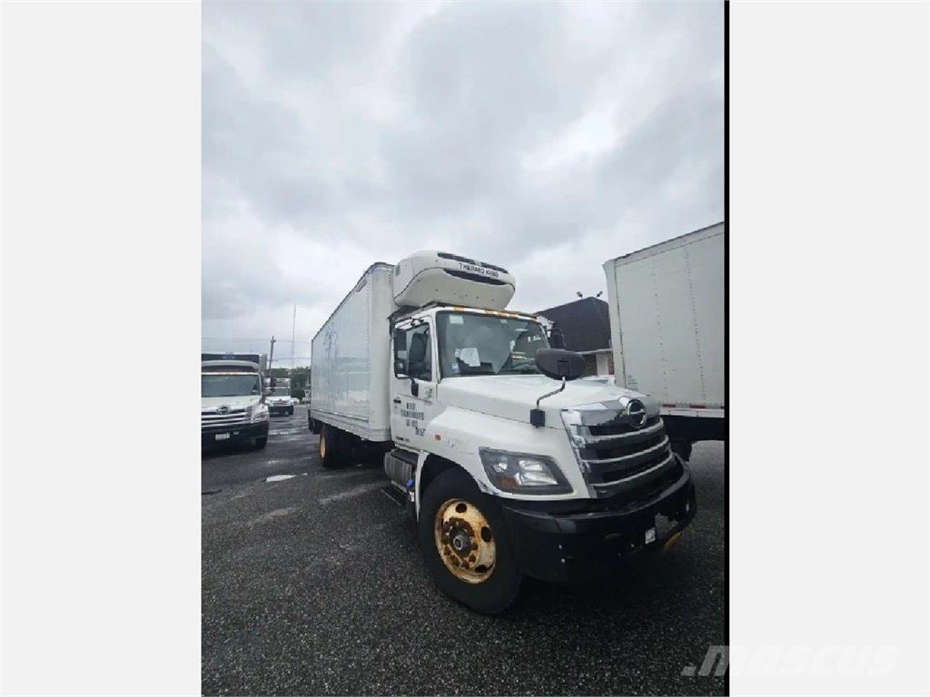 Hino 268 Caminhões caixa temperatura controlada