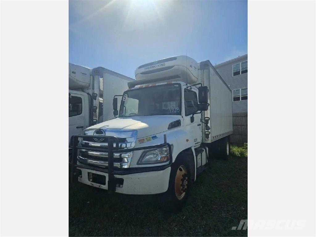 Hino 268 Caminhões caixa temperatura controlada