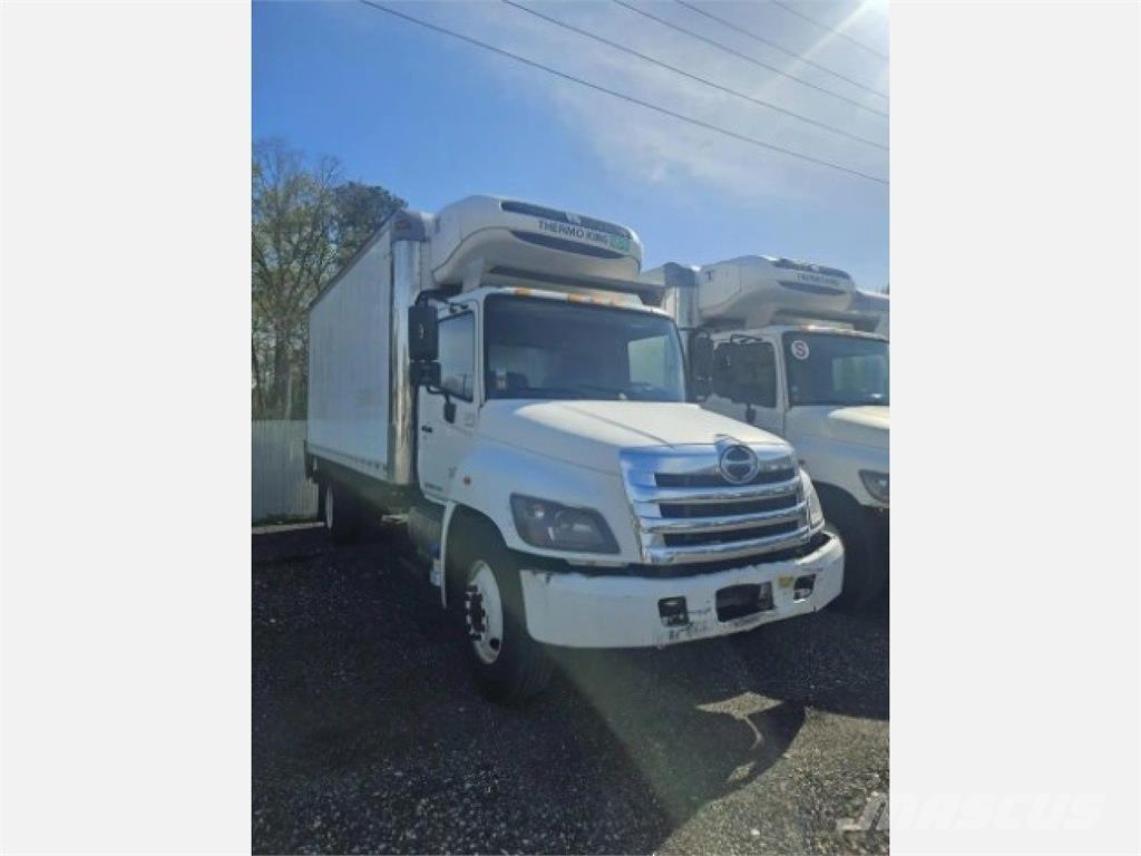 Hino 268 Caminhões caixa temperatura controlada